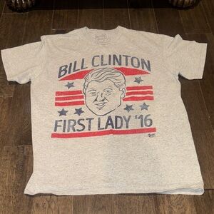 Bill Clinton First Lady ‘16 Gray Graphic Tee M Spencer’s Gently Used
